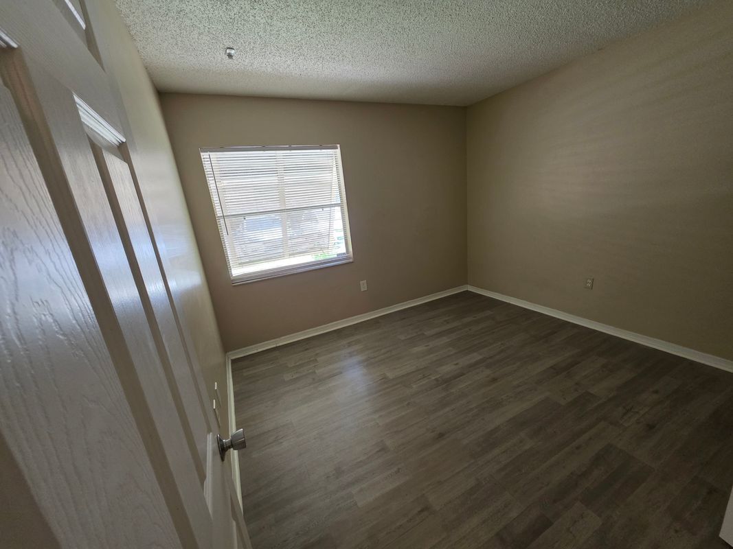 Building Photo - 110 Cypress Woods Ct