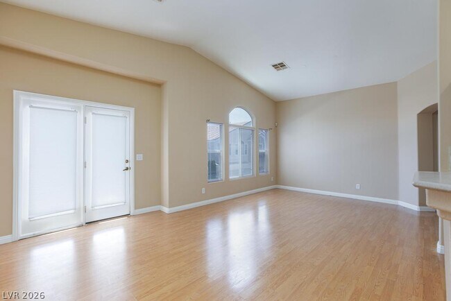 Building Photo - 8800 Horizon Wind Ave