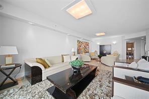 Building Photo - Northeast 183rd Lane, Aventura, FL 33160 -...