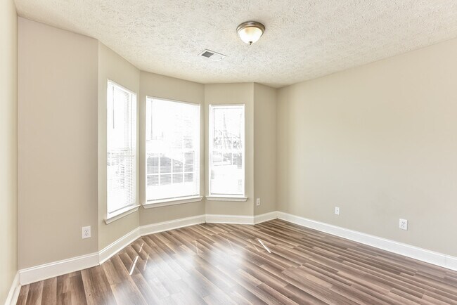 Building Photo - 3204 Penn Meade Way