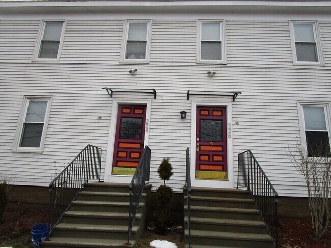 Building Photo - 226 Irving St