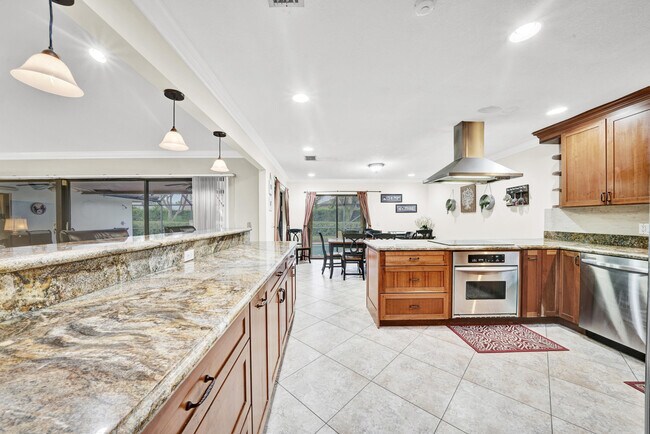 Building Photo - 8633 Vista Del Boca Dr