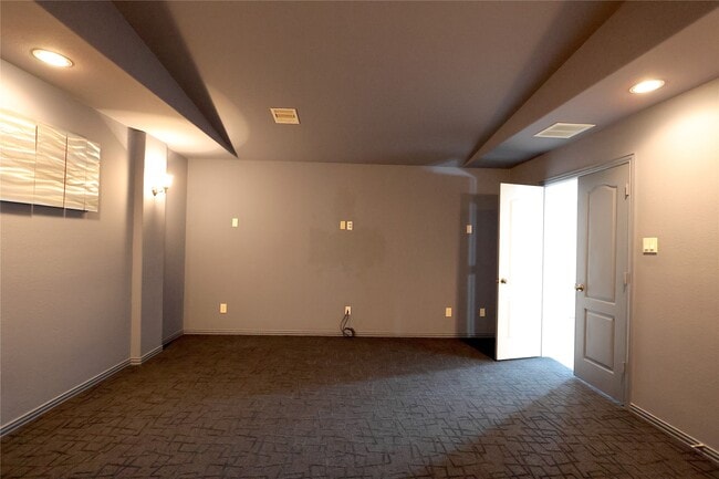 Building Photo - 24322 Bella Florence Dr