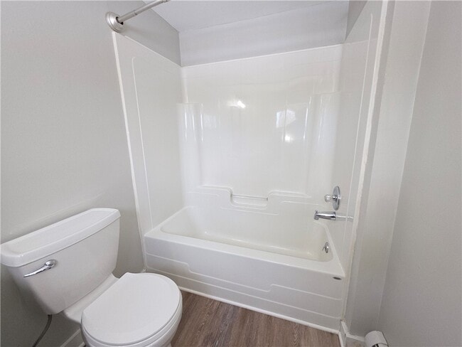 Building Photo - 6360 Ontario Center Rd