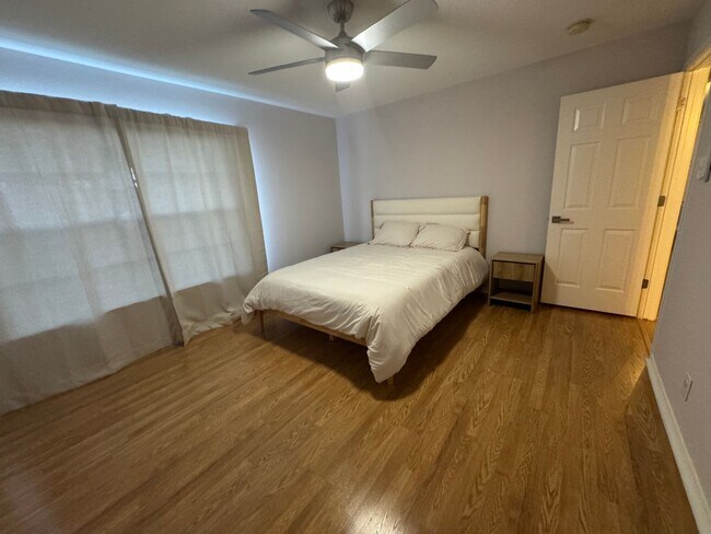 Building Photo - GATED COMMUNITY  |  STONE OAK  |  4 BEDROO...