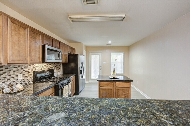 Building Photo - 3550 Red Meadows Dr