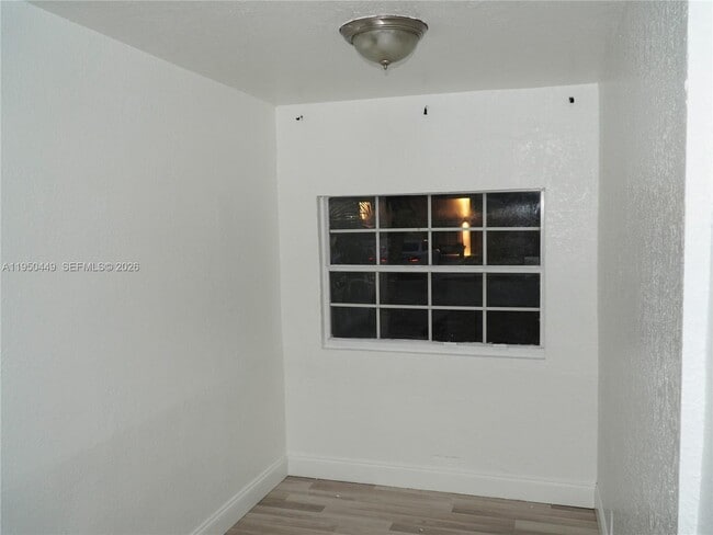 Building Photo - 4079 Linda Ln