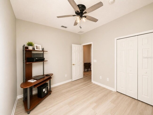 Building Photo - 13448 Summer Rain Dr