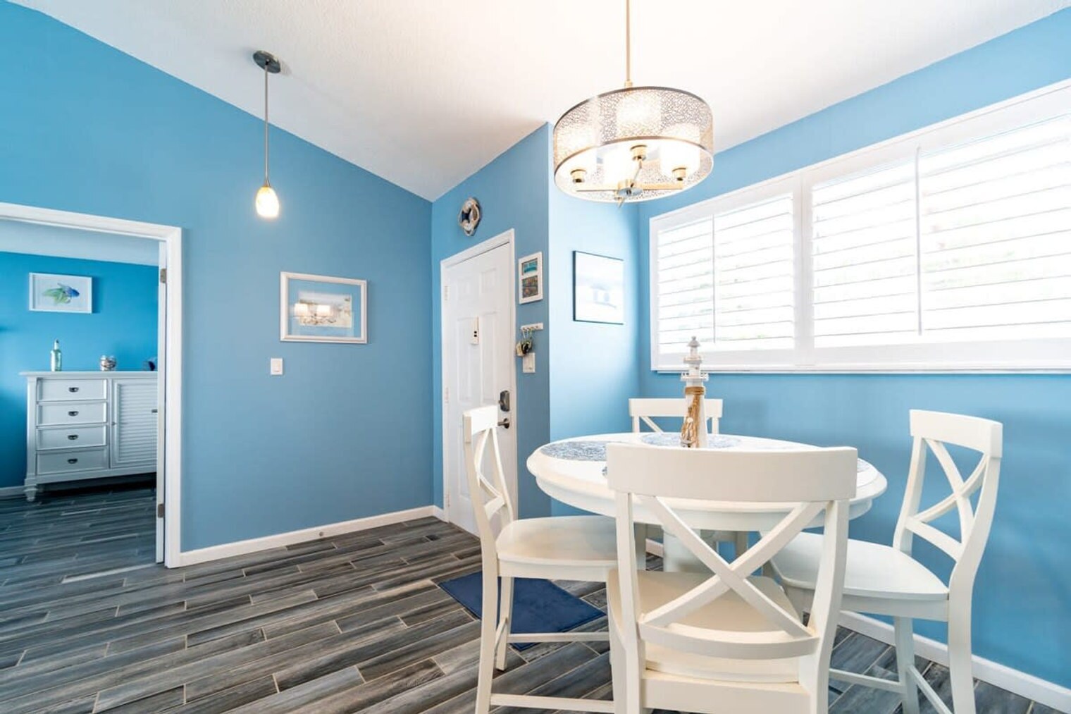 Building Photo - 516 Beach Park Ln