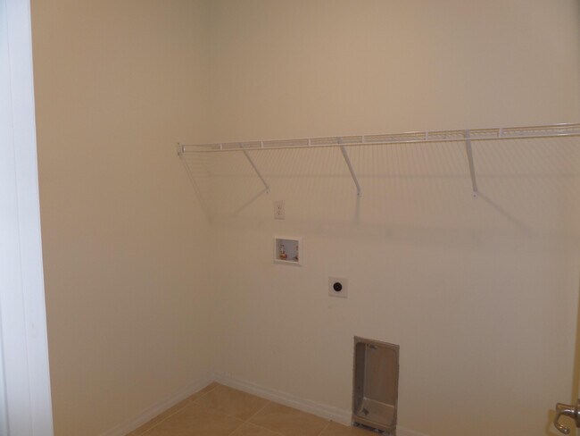 Building Photo - 7997 Penrose Pl