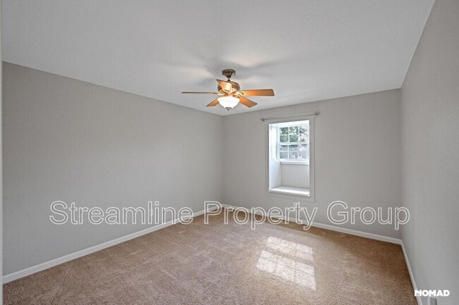 Building Photo - 10136 W Keene Ave