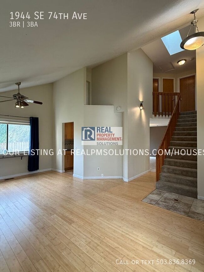 Building Photo - 1944 SE 74th Ave