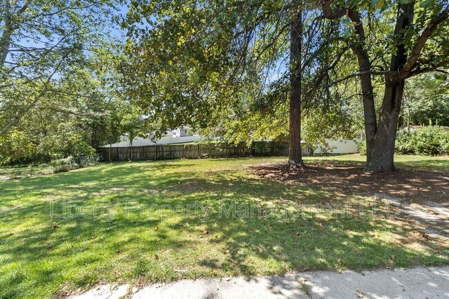 Building Photo - 6799 Buttermere Dr