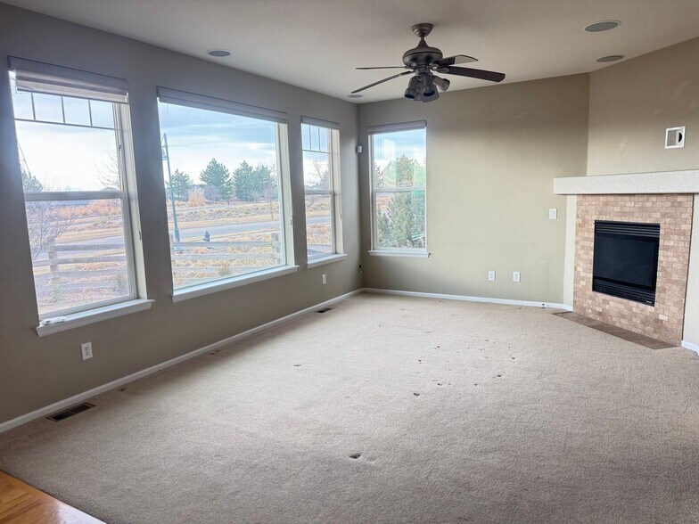 Building Photo - 10291 Truckee Ct