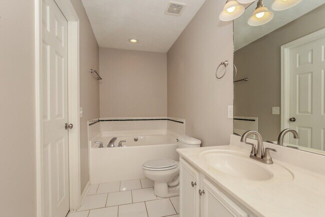 Building Photo - 1518 Diawa Ct