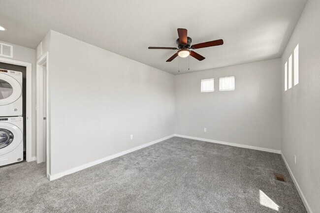 Building Photo - $2,245.95, 3 bed, 2.5 bath, located in Colorado Springs with a Balcony