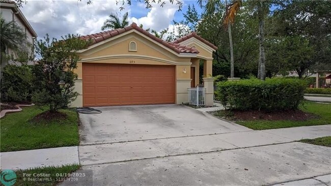 Building Photo - 685 Conservation Dr