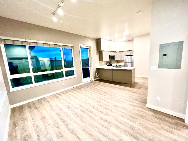 Building Photo - 2330 Yakima Ct