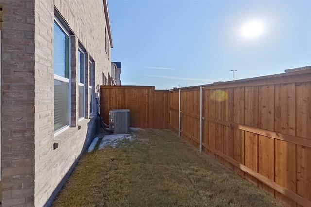 Building Photo - 5404 Sandstone Dr