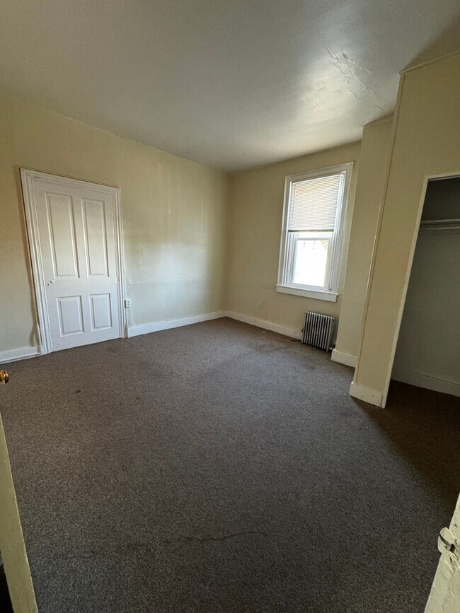 Building Photo - 41 N 10th St