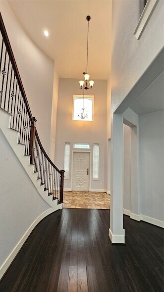 Building Photo - 3715 Aldridge Dr