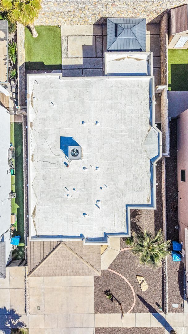 Building Photo - Eastside Beautiful 3 bed/2 baths for RENT