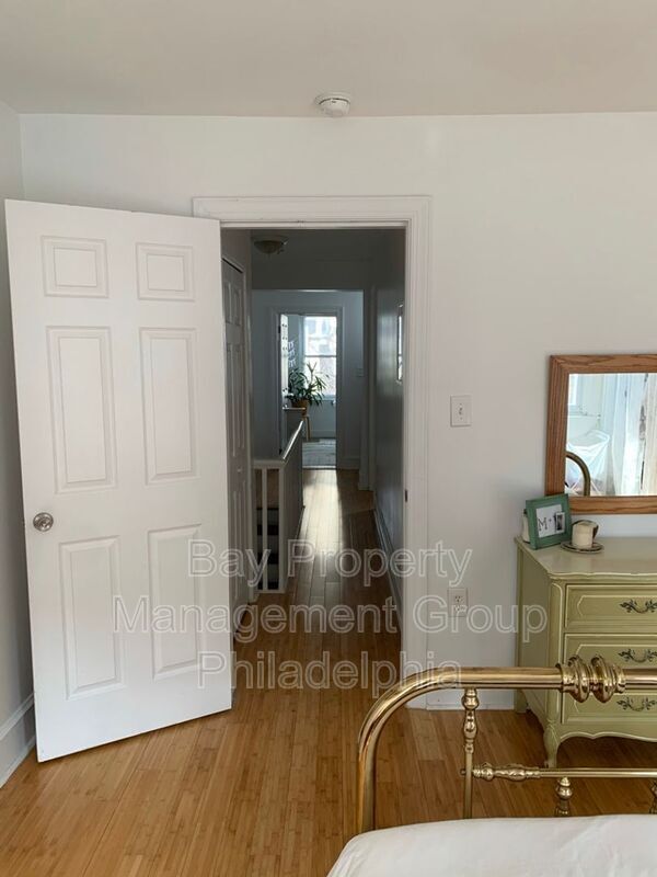 Building Photo - 2018 N Hancock St