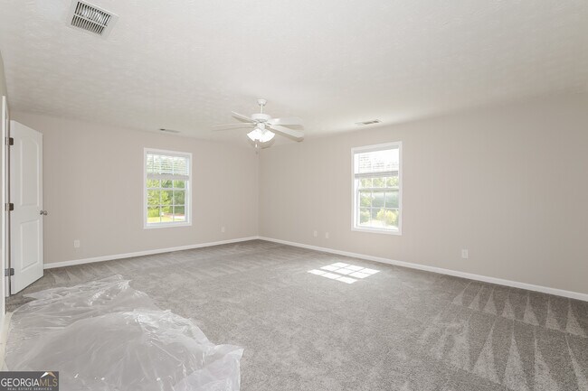 Building Photo - 110 Lumby Ln