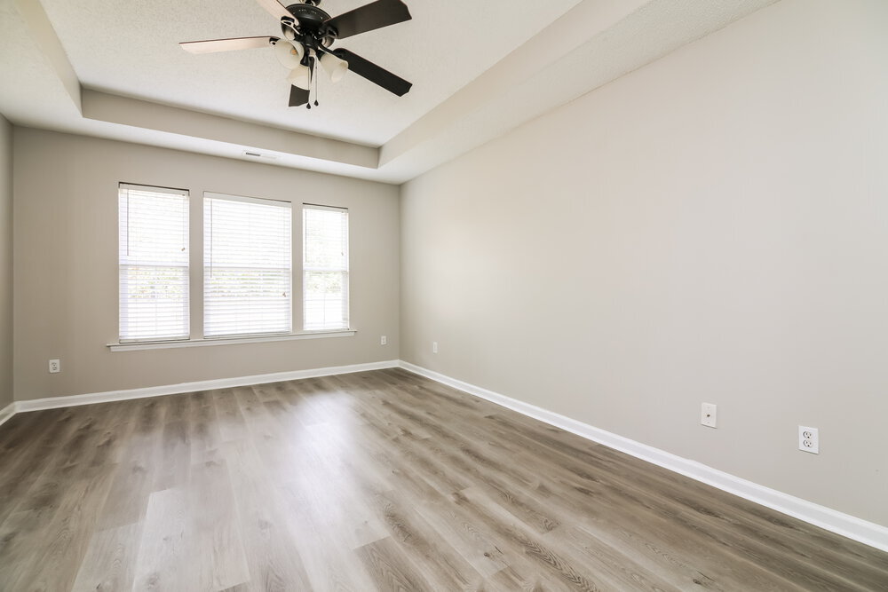 Building Photo - 128 Pondfield Ct