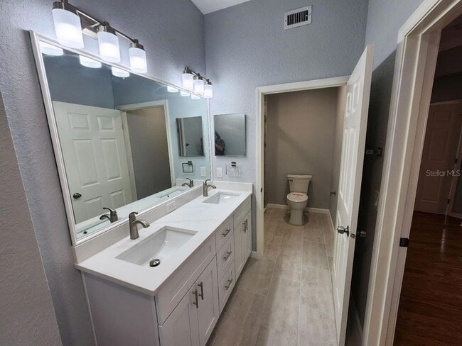 Building Photo - 7511 Bay Prt Rd