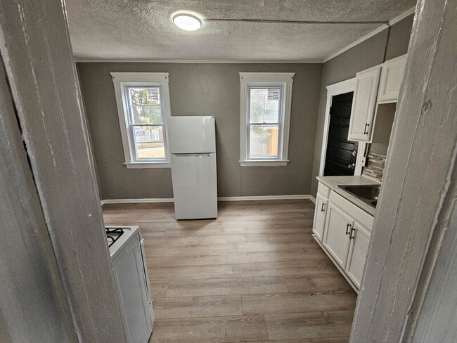 Building Photo - 1148 Norwood Rd