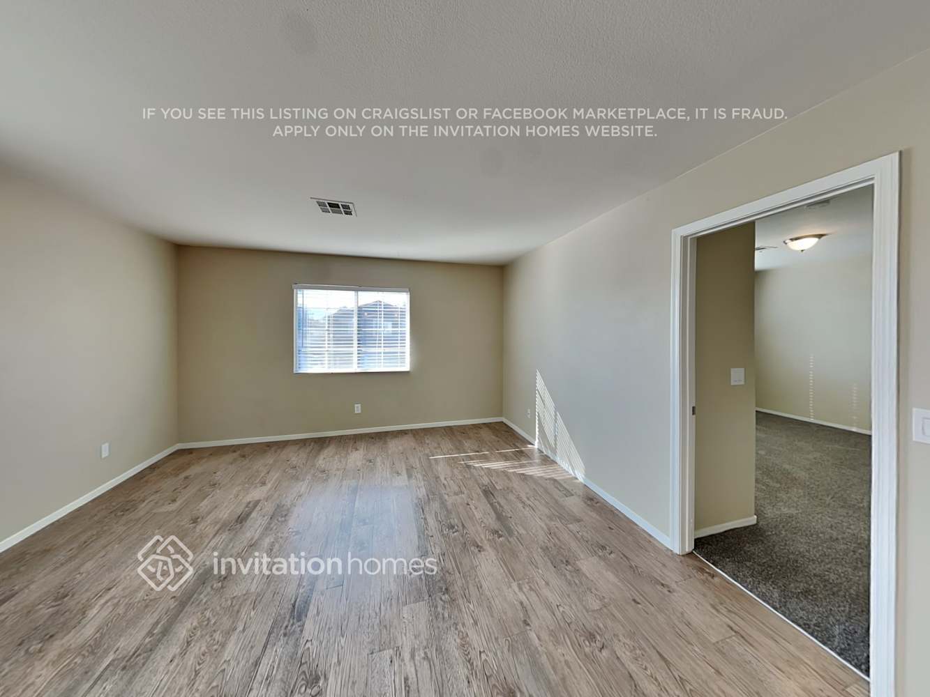 Building Photo - 9496 Santa Fe Rose St