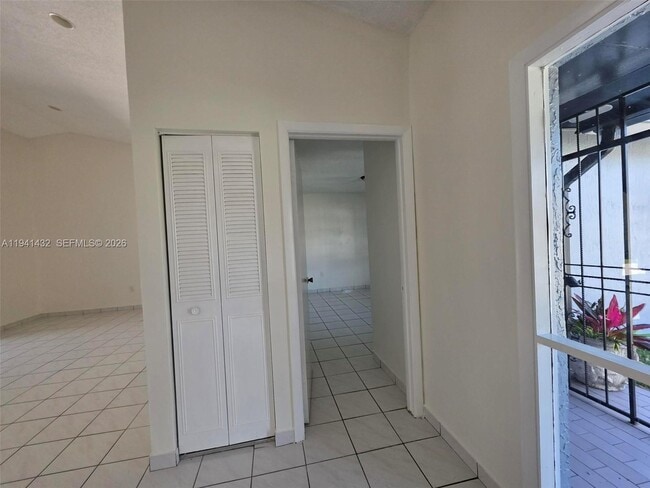 Building Photo - 15238 SW 58th Terrace