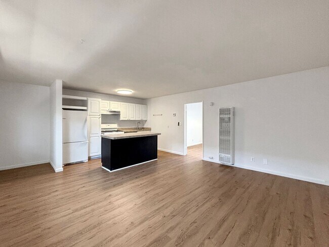 Primary Photo - Upgraded 1BD/1BA Condo in Mission Hills W/...