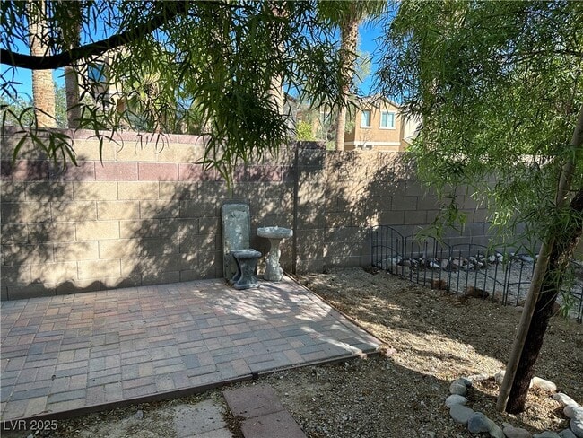 Building Photo - 7760 Vestibule Ct