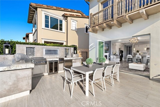 Building Photo - 108 Via Bilbao