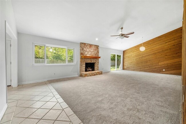 Building Photo - 10255 Missel Thrush Dr