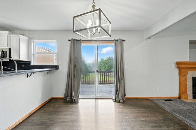 Building Photo - Beautiful Single Family Home, Sutter Woods...