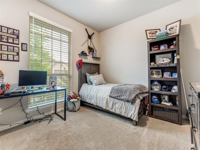 Building Photo - 1608 Carnation St