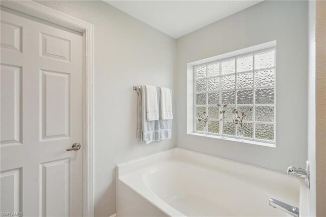 Building Photo - 3717 Agualinda Blvd