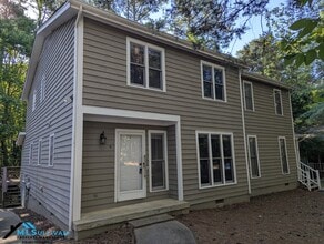 Building Photo - 4424 American Dr