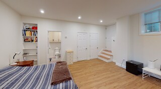 Building Photo - 10 Ashton Pl