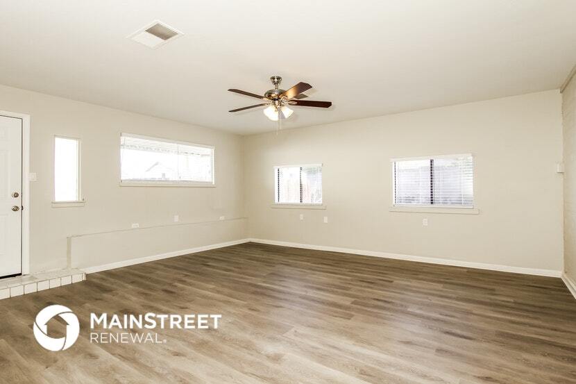 Building Photo - 5501 N 68th Ave