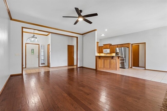 Building Photo - 2725 NW 166th St