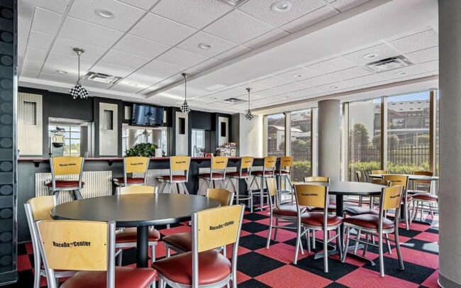 Building Photo - 210 Raceday Center Dr