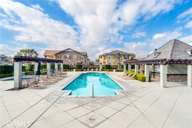 Building Photo - 6975 Montego St