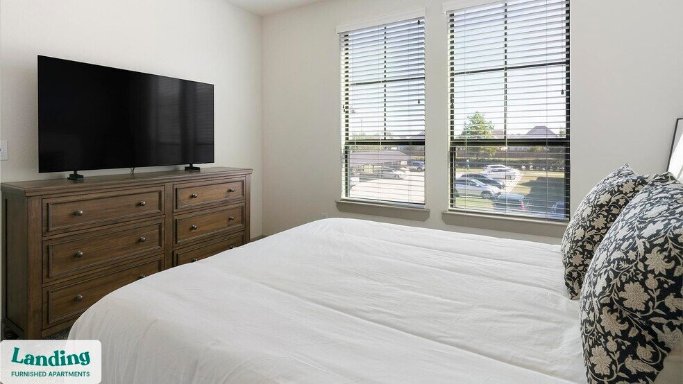 Building Photo - 21201 Emerald Mist Pkwy