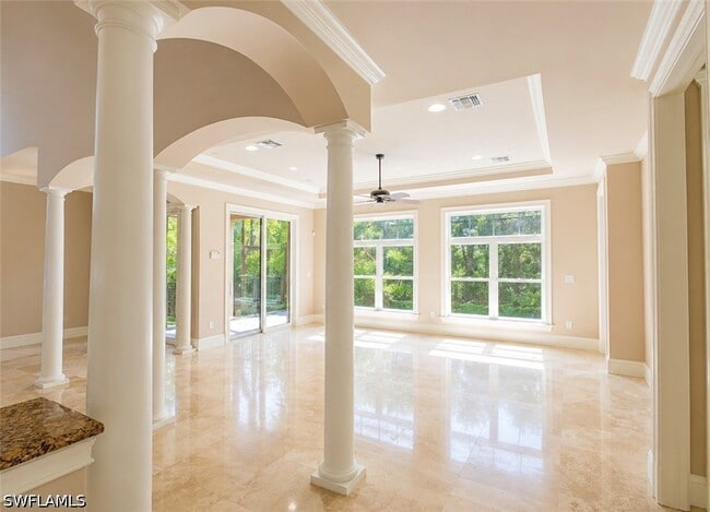Building Photo - 2915 Coco Lakes Dr