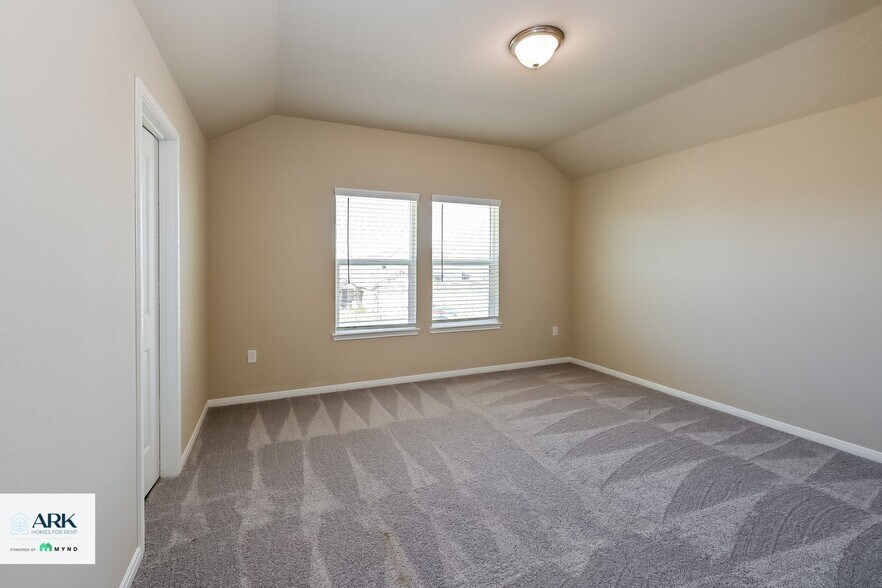 Building Photo - 7919 Fijian Cypress Dr