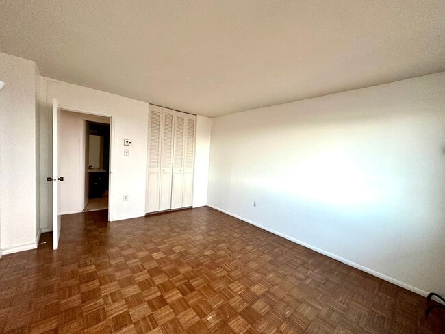 Building Photo - Charming 1 Bedroom/1 Bathroom Condo in Charles Village, Baltimore, MD!